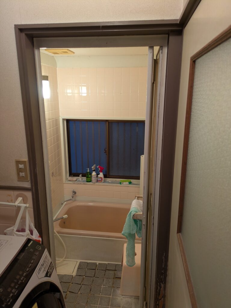 門真市 ユニットバスからの水漏れ修理 施工事例｜早期対応で被害拡大を防止