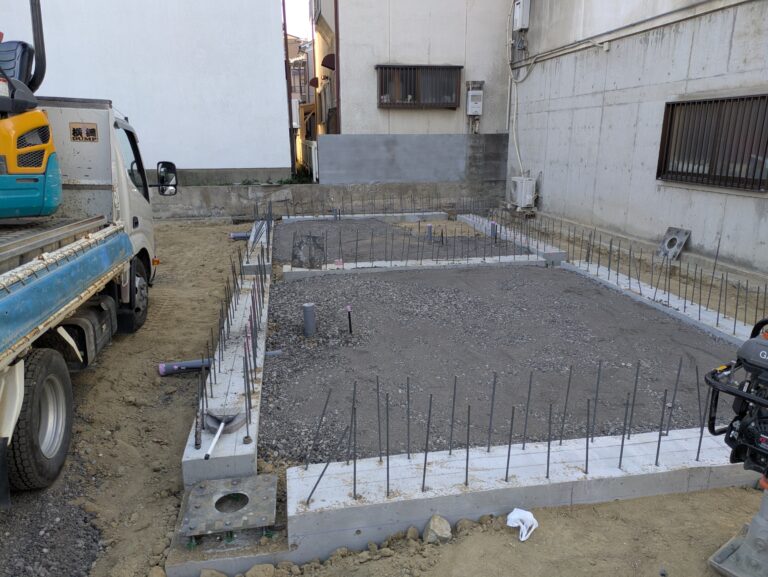 枚方市 鉄骨造 基礎工事 施工事例｜建物を支える重要な基礎工事