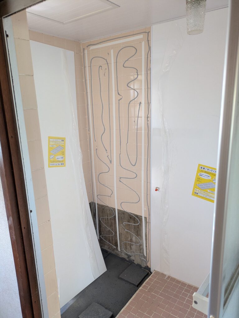 【四條畷市】在来風呂に浴室パネル張り施工事例｜低コストで清潔感のある浴室へリフォーム