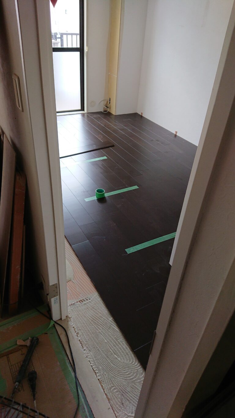 【施工事例】四條畷市｜マンション和室を洋室へ｜直貼りフローリング工事