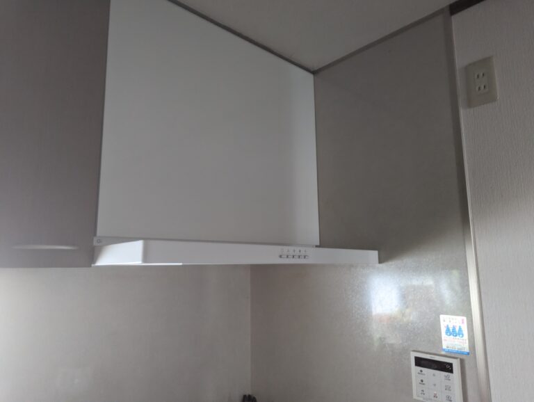【四條畷市】レンジフード交換工事を行いました